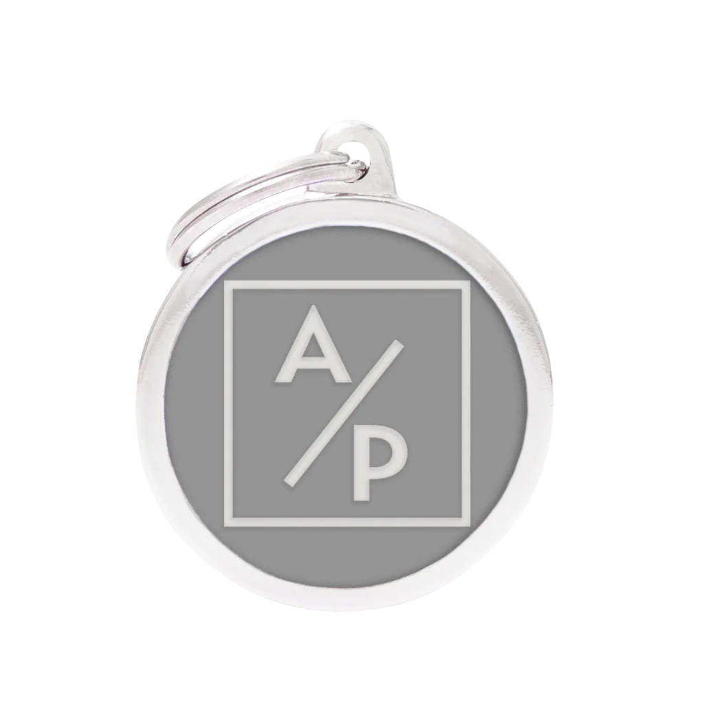 Hundemarke personalisiert "ADOPTIEREN STATT PRODUZIEREN" in der Variante Grau (Martin Rütter Shop)