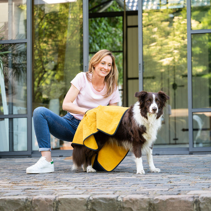 Hundehandtuch mit Eingrifftaschen Maxi - Bild 2 (Martin Rütter Shop)