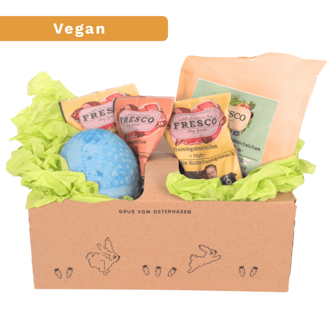 osterkoerbchen_mit_straussenei_und-fressco_snacks_vegan_aqua