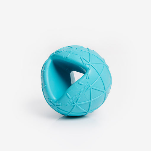 Hundeball MOBY - dynamischer Spielball – in der Farbe Türkis mit asymmetrischer Form für unvorhersehbaren Spielspaß 